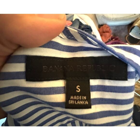 Banana Republic Blue & White Striped Balloon Sleeve Blouse - S (Sold Out!) - Picture 6 of 6